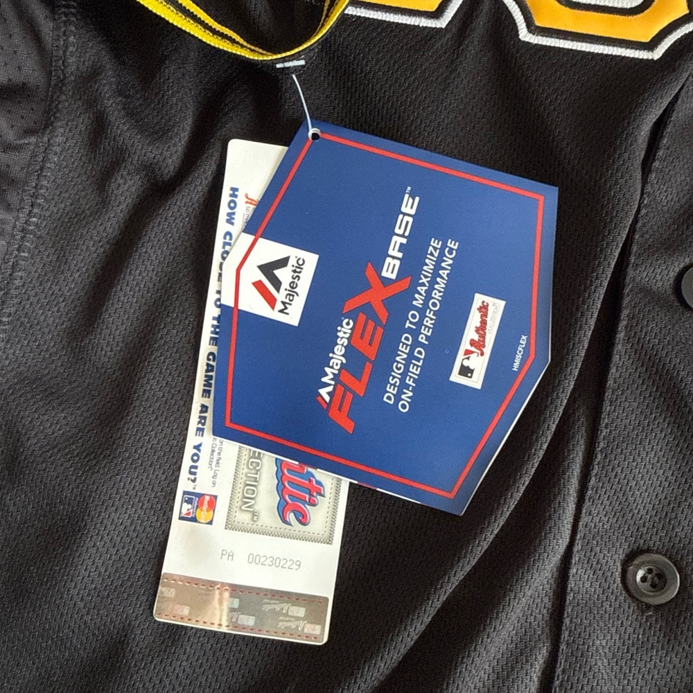 Gregory Polanco #25 Pittsburgh Pirates MLB Autographed Jersey COA Size 44 NWT - Picture 6 of 6